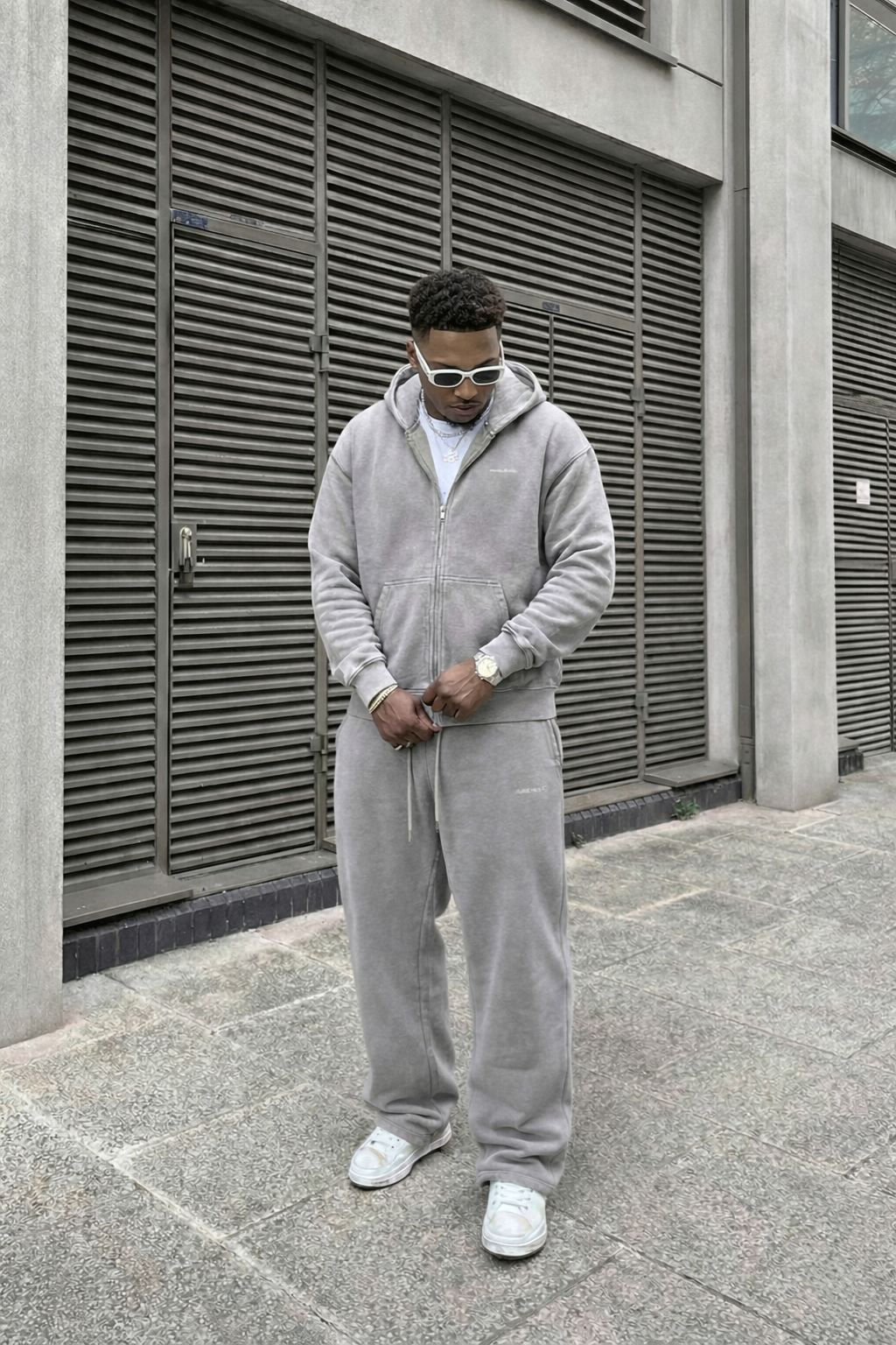 Bénir Clothing Club Basics Charcoal Sweatpants